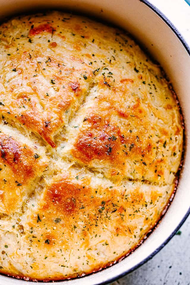 Skillet with no knead bread