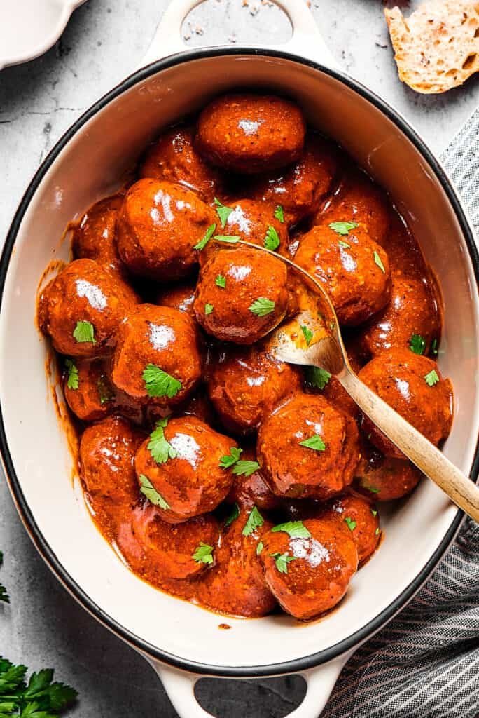 Slow Cooker Grape Jelly Meatballs