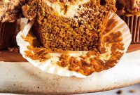 Cream Cheese Swirl Pumpkin Muffins