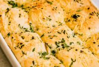 Fluffy Parmesan Dinner Rolls