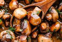 Buttery Garlic Mushrooms