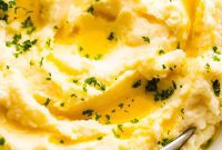 Velvety Smooth Mashed Potatoes